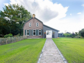 Farmhouse in Sint Anthonis near Walking and Cycling Routes